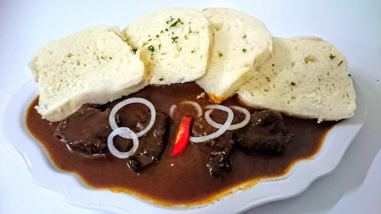 Hotel Saentis Komorní Lhotka 外观 照片